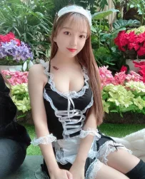 韓國爆乳妹윤블리 童顏外表下還藏白嫩長輩.......