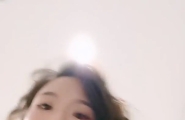 #直播【#你的优乐美】高颜值网红反差女神 黑丝大长腿~美乳嫩穴~裸舞自慰~爽