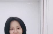 【香草呆呆】甜美校花! 超美~超反差~道具自慰~喷水~秒射!
