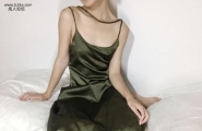 輕熟女居家大膽自拍投稿