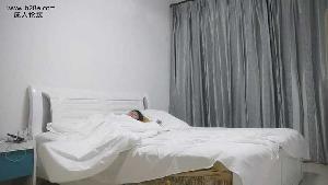 网恋良家三天奔现浴室洗澡站立后入连干两炮