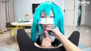 明纱悠子 淫荡妹妹 #cos 初音未来 手撸唤醒哥哥 自慰勾引 啪啪