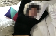 快感传遍全身，她的理智也愈来愈沈沦，她心里知道这明明是一场强暴