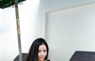 浑圆肉臀Manuela玛鲁娜邪恶角度专注在屁股上XIUREN秀人网380