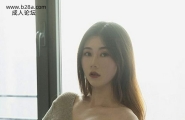 绿色毛衣