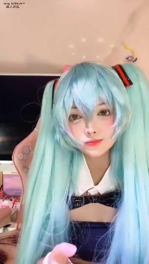张晚萌 cos 爱莉希雅 少司缘 超美女主播 露脸 淫语自慰 33v合集已更内群2