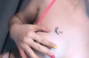 直播 极品巨乳主播娜拉车灯真美