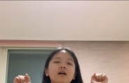 韩国小狗，已经圈养在家里了。 #直播