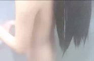 长发红唇美女主播【浴室口交】先自慰，毛毛很旺盛，第一视角口交无套啪啪，高潮迭起叫床声很大