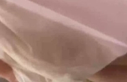严重怀疑嫂子小时候是不是被狗咬过没有打狂犬疫苗，要不然怎么一被操就变得狗模狗样的！