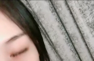 #直播 花臂满背纹身！外表甜美小姐姐！全裸诱惑，说话嗲嗲叫起来好听，掰开揉搓嫩穴，摆弄各种姿势