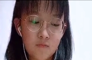 高中生边写作业边视频 奶子真大
