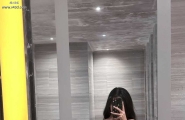 顶骚淫荡少妇熟女 身材保持的特别还 还是很紧致 酒店紫色情趣制服撅着大屁股被阳器狠