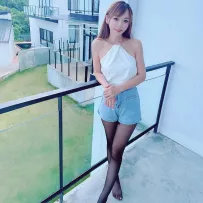 「貓兒小馨星」呼之慾出的上圍讓觀眾激動