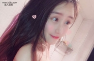 各种卖萌表情的大奶妹儿