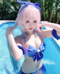 「Yuki_Ting」前凸後翹太誘惑 身材迷人
